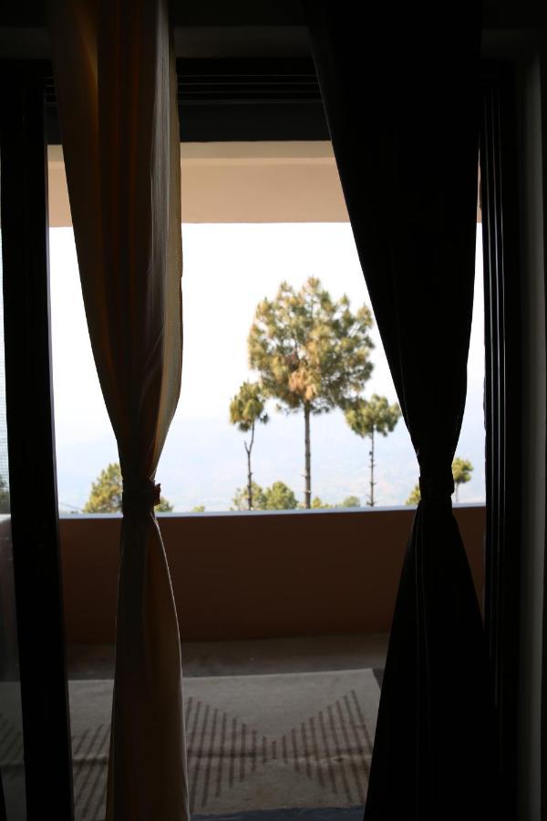 The Buransh Inn Almora Ngoại thất bức ảnh
