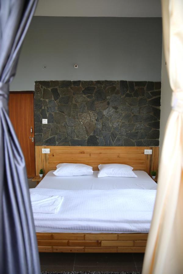 The Buransh Inn Almora Ngoại thất bức ảnh