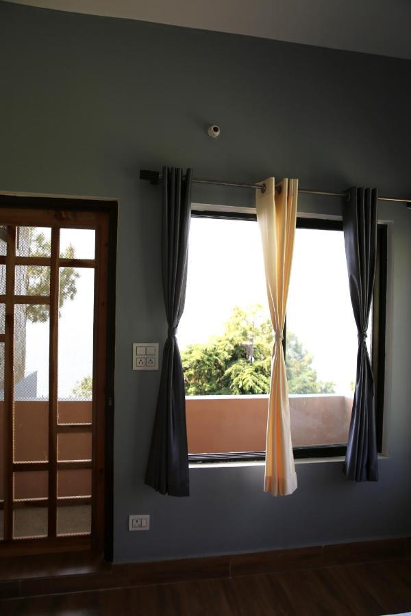The Buransh Inn Almora Ngoại thất bức ảnh