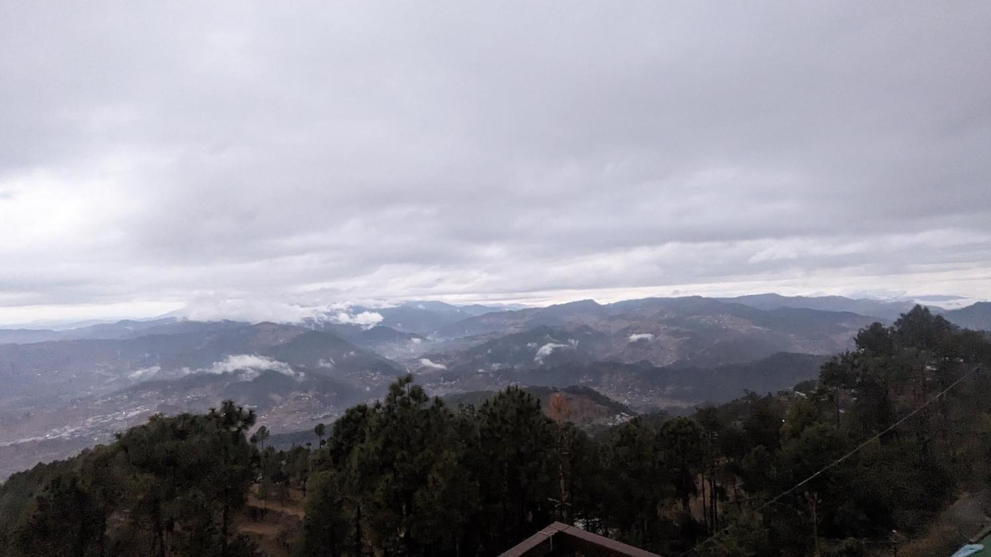 The Buransh Inn Almora Ngoại thất bức ảnh